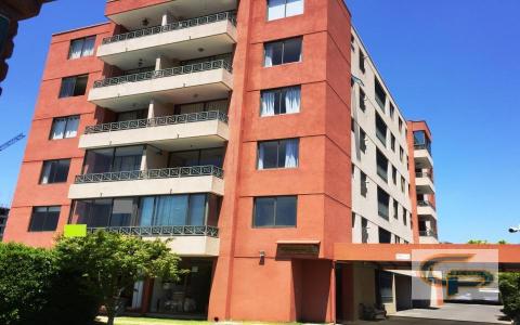 Edificio Conquistadores - René León